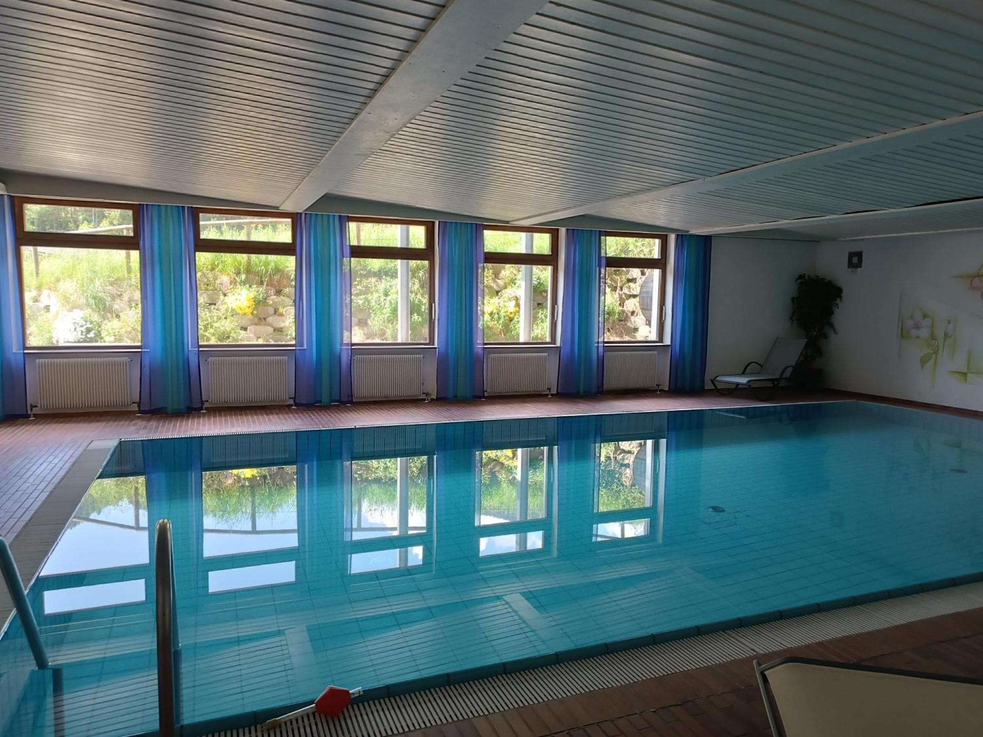 Sporthotel Rasen Rasun di Sotto Luaran gambar