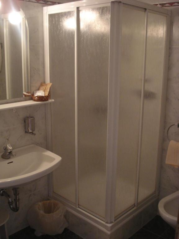 Sporthotel Rasen Rasun di Sotto Luaran gambar