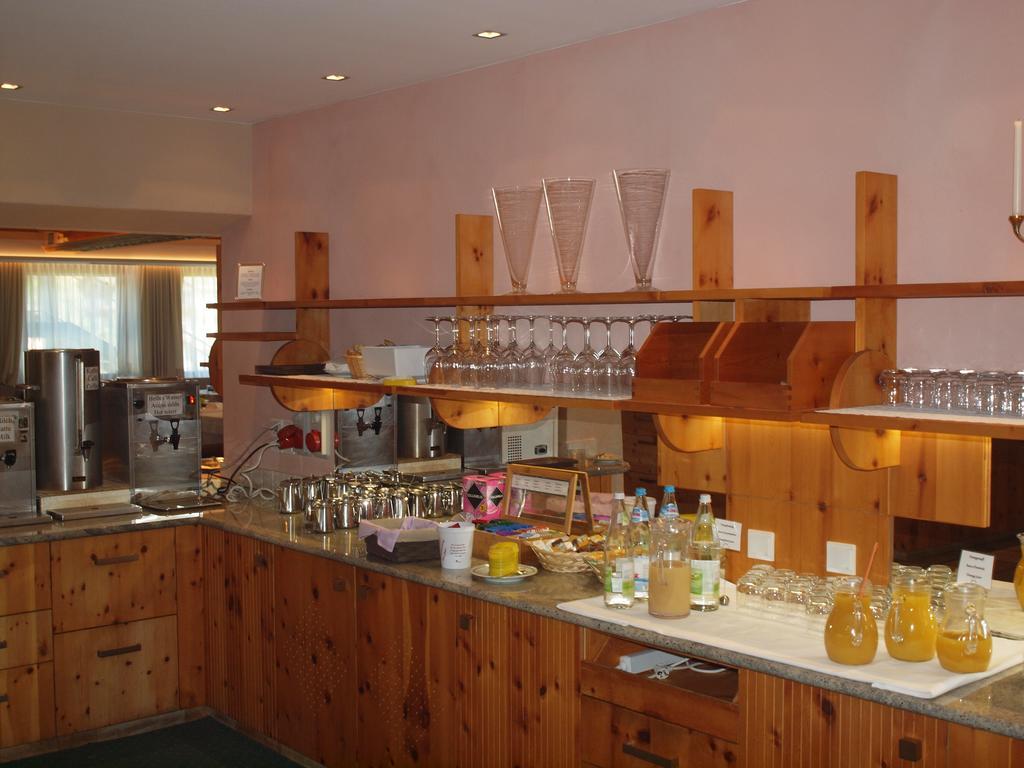 Sporthotel Rasen Rasun di Sotto Luaran gambar